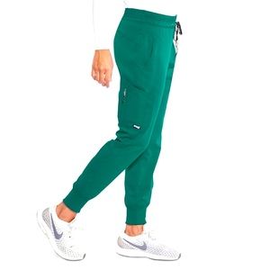 NWT Hunter green scrub joggers